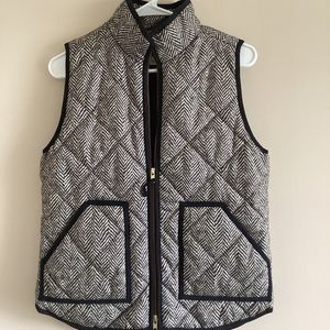 J. Crew Quilted Puffer Down Vest | Black And Cream Plaid | Size S.